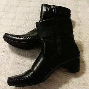 Women's cute stylish over the ankle zip up boots